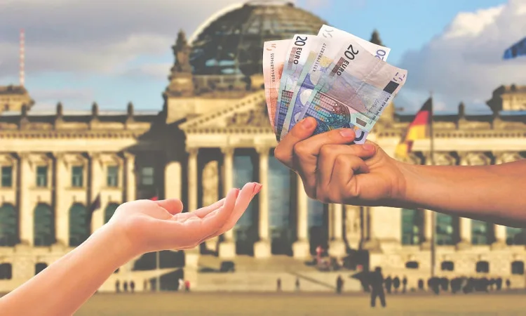 10 Tips for Budget Travelers in Europe